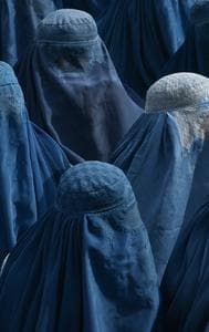 Taliban lash, detain Afghan girls for violating dress code