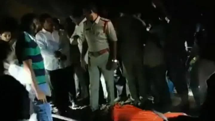 Andhra pradesh train accident