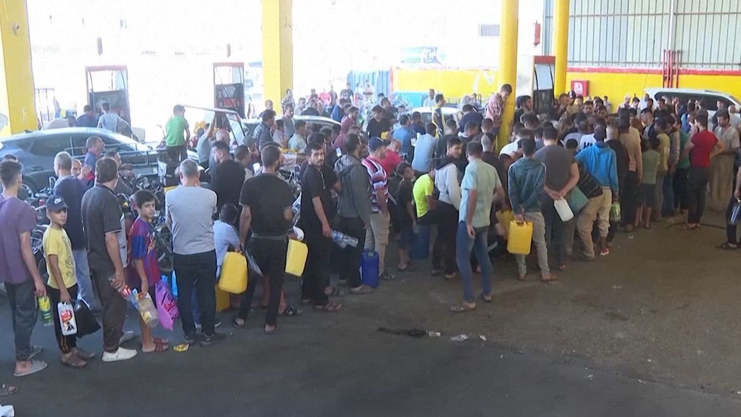 Fuel shortage in Palestine