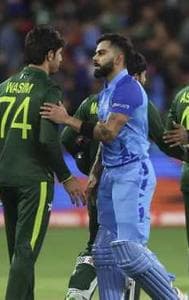 Indian players shake hands after India vs Pakistan T20 World Cup 2022 match